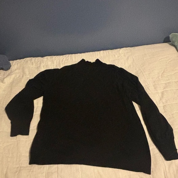 Women’s Apt 9 Sweater. Size 2XL black. Buttons and designs long sleeve knit - Picture 5 of 12